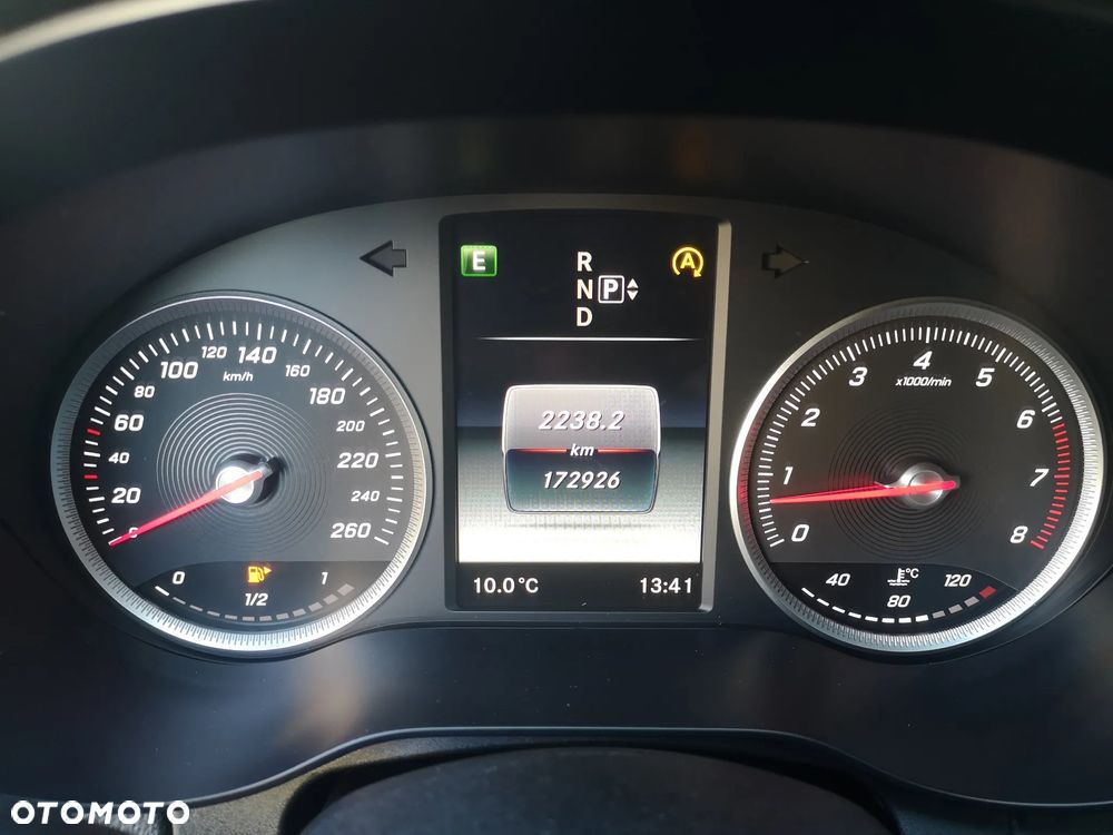 Mercedes-Benz Klasa C 180 7G-TRONIC - 16