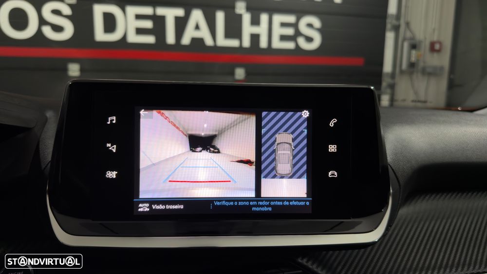 Peugeot 2008 1.2 PureTech Allure EAT8 - 30