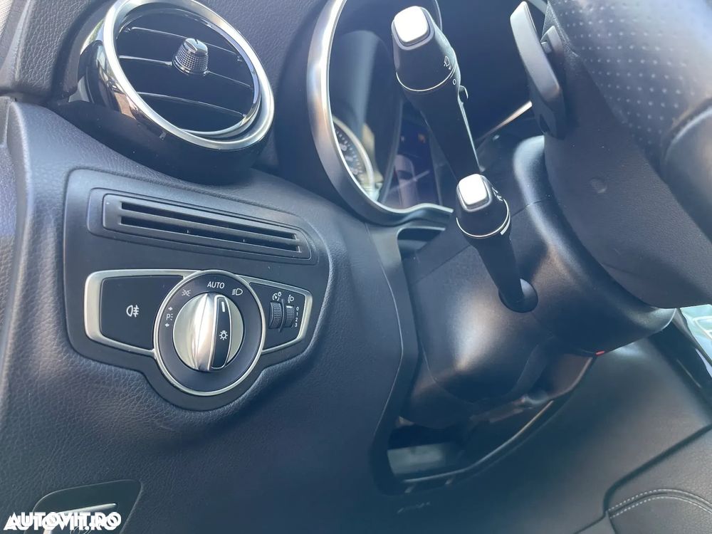 Mercedes-Benz GLC 220 d 4MATIC 9G-TRONIC - 13