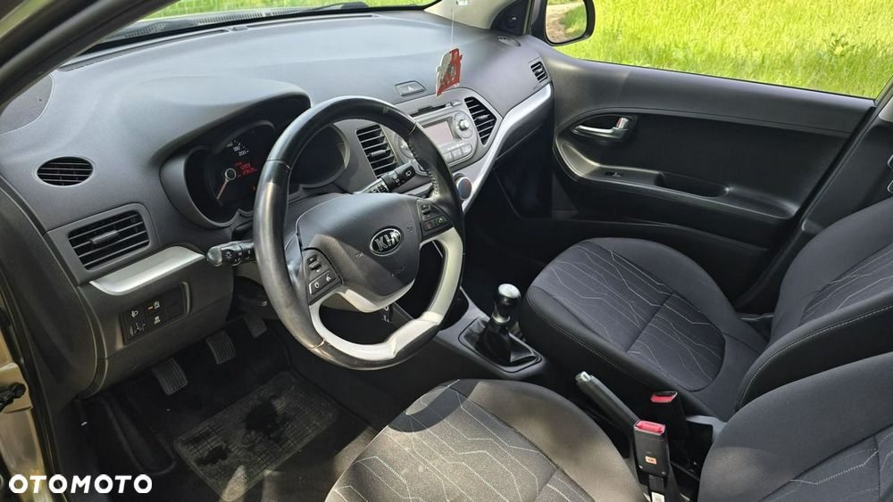 Kia Picanto - 10