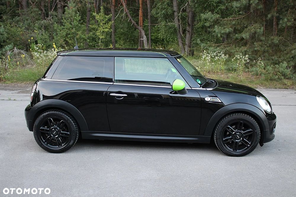 MINI ONE D - 26