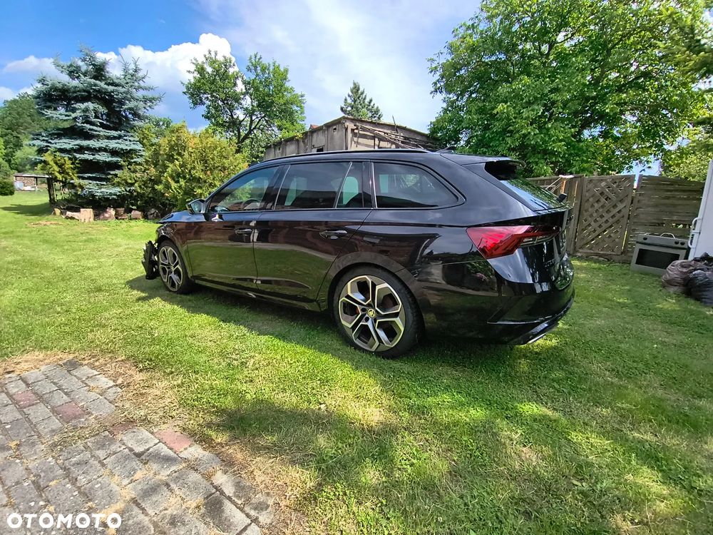 Skoda Octavia 2.0 TDI DSG 4x4 RS - 2