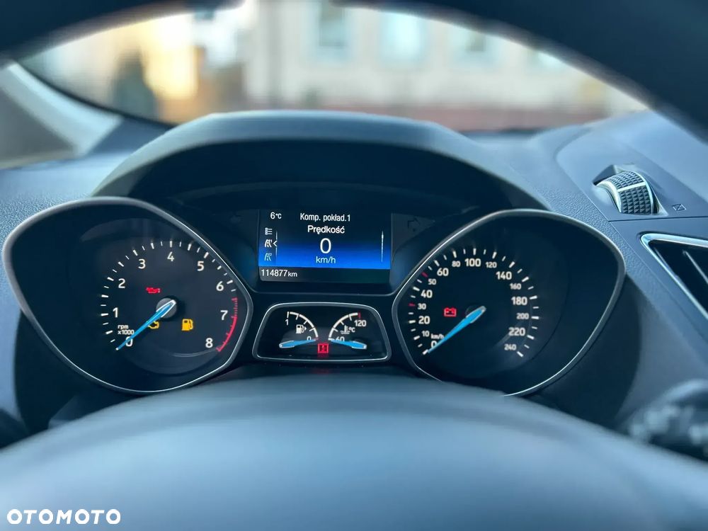 Ford Grand C-MAX - 22