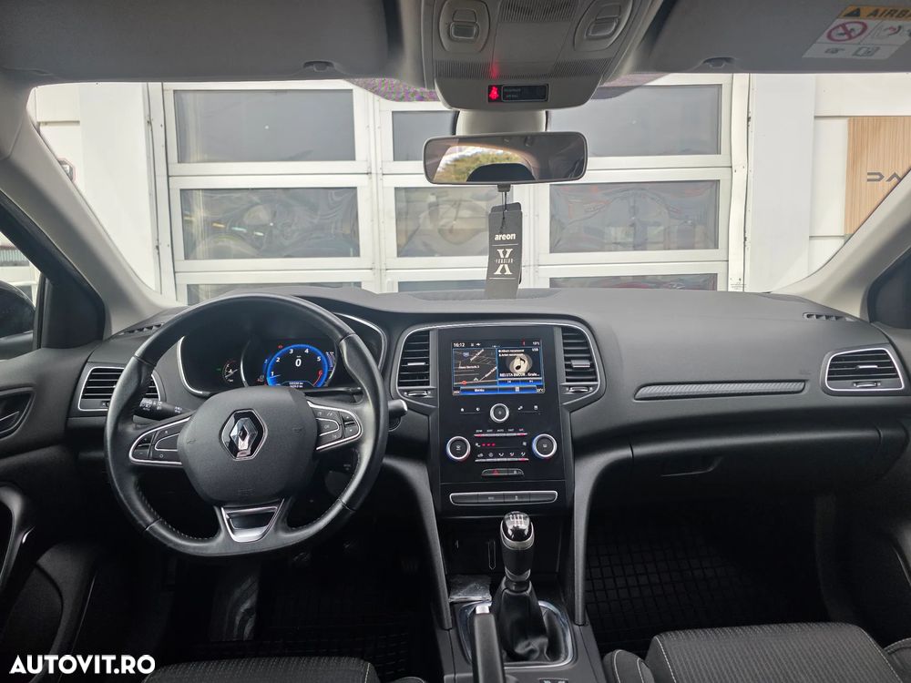 Renault Megane 1.2 TCe Intens - 8