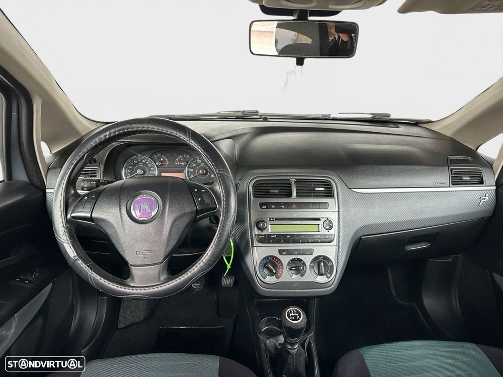 Fiat Punto - 10