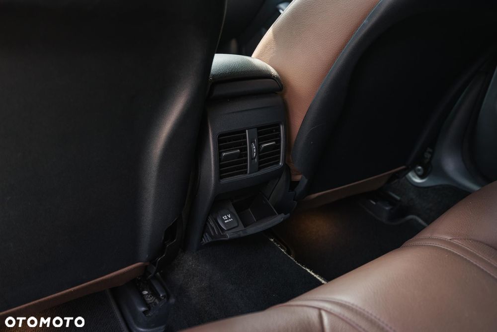 Mercedes-Benz CLA AMG 45 4-Matic - 32