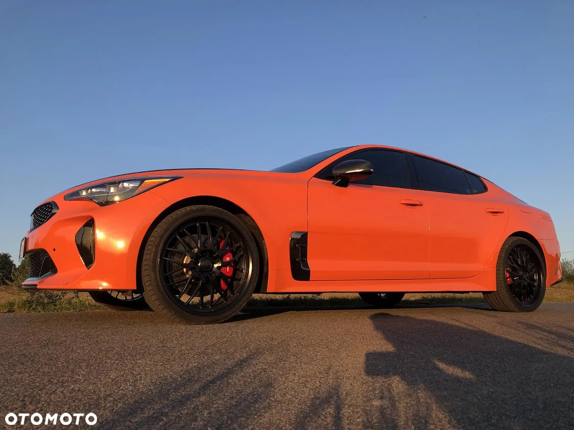 Kia Stinger 3.3 T-GDI V6 GT AWD - 13