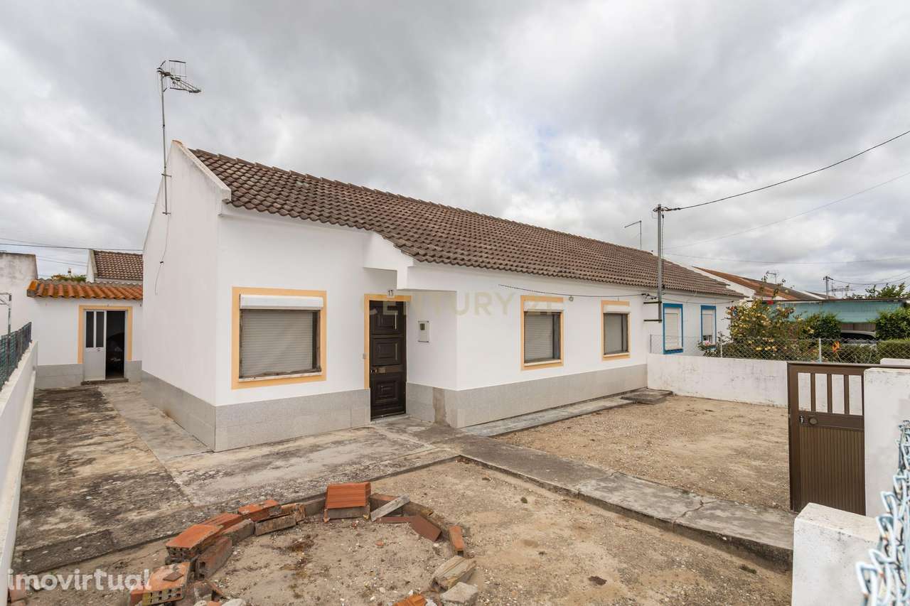 Moradia T3 com Quintal e Anexos em Alcácer do Sal – Bairro Montevil - Grande imagem: 4/42