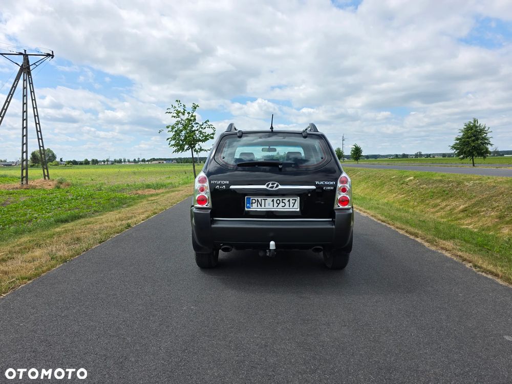 Hyundai Tucson 2.0 CRDi VGT 2WD GLS - 13