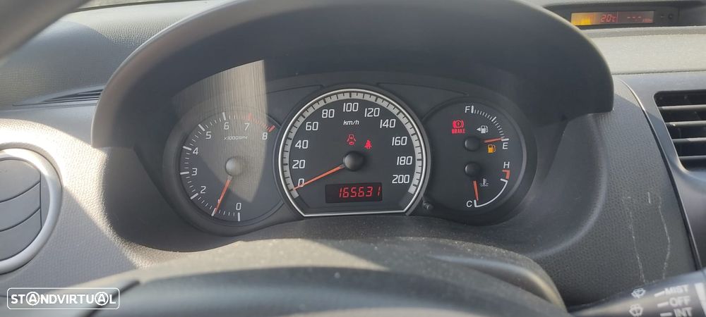 Suzuki Swift 1.3 16V GA - 7