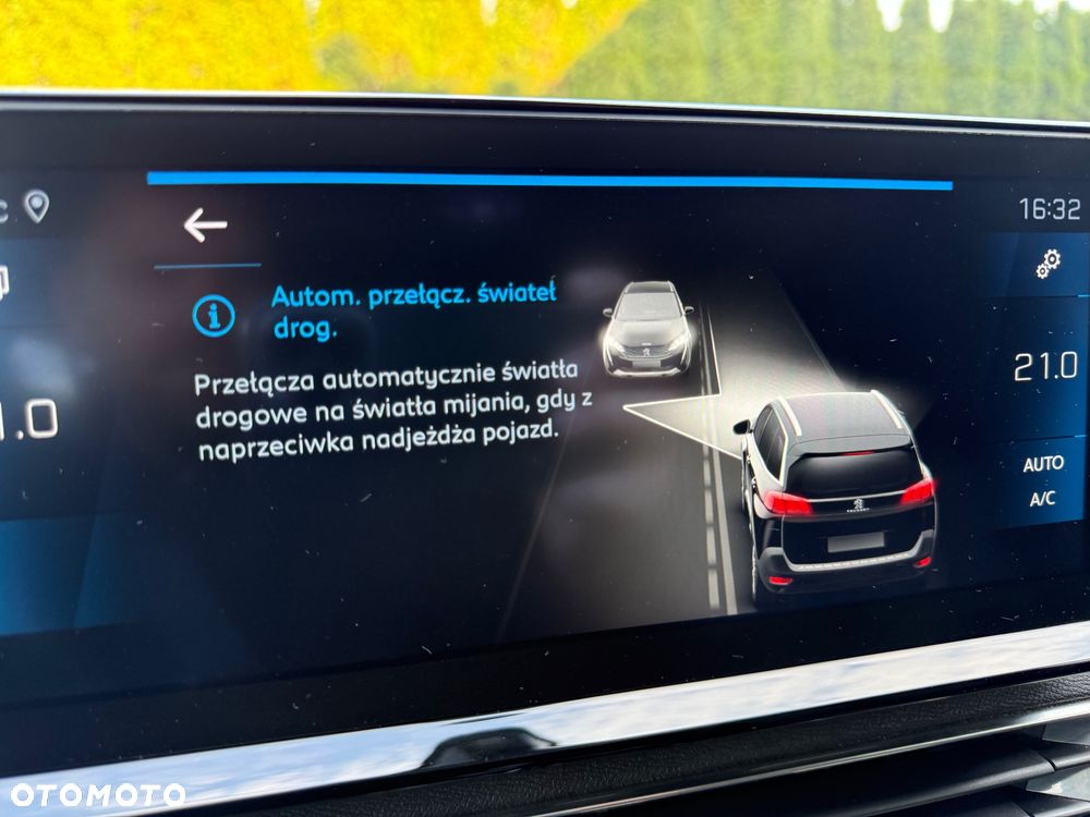 Peugeot 5008 BlueHDI 130 EAT8 Allure Business-Paket - 19