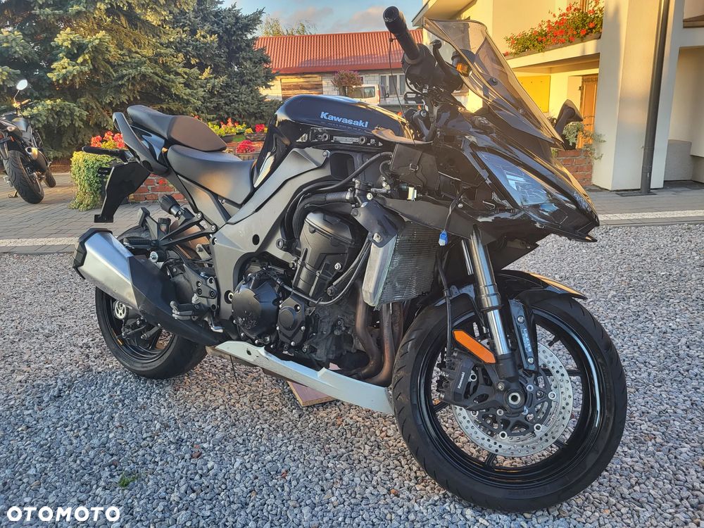 Kawasaki Ninja 1000 SX - 8