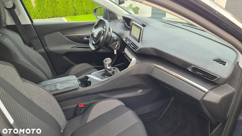 Peugeot 3008 - 20
