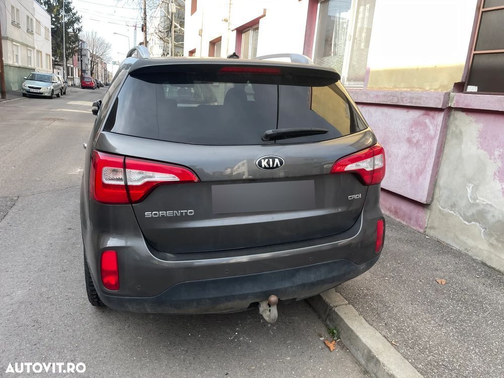 Kia Sorento 2.2 DSL 4x4 Aut. Classic - 4