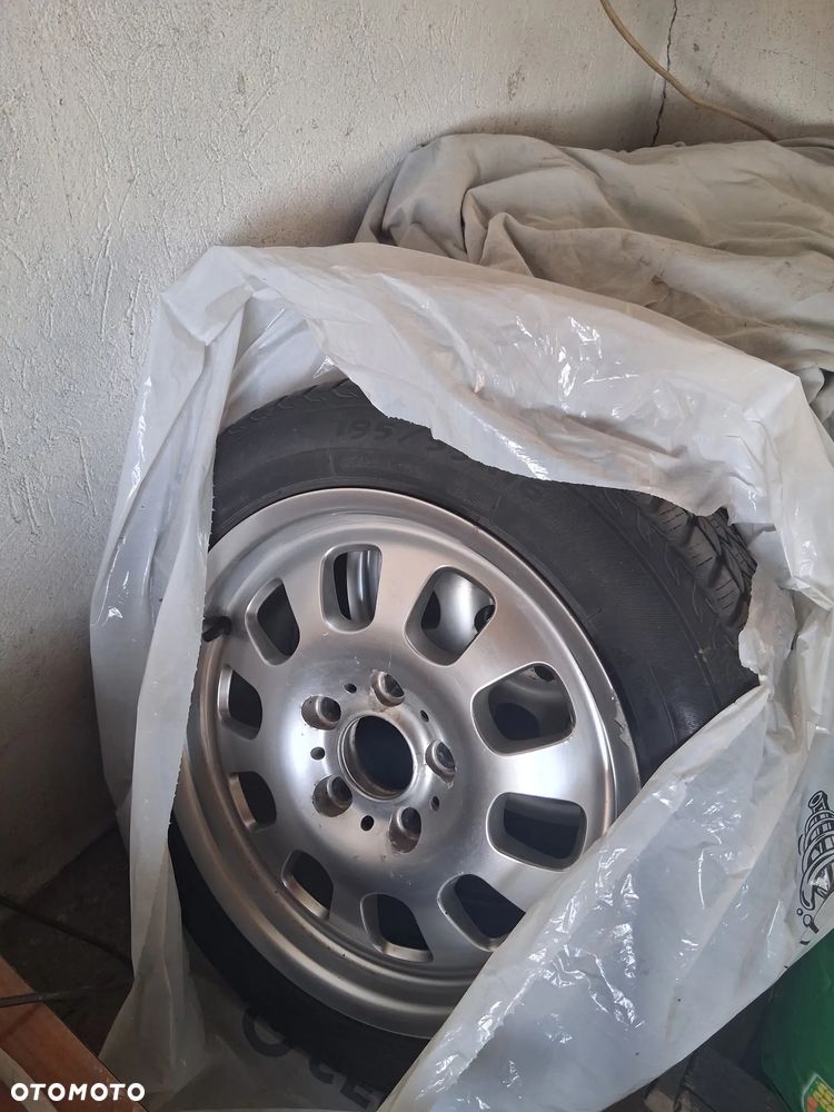 BMW Seria 3 318i Edition Sport - 10