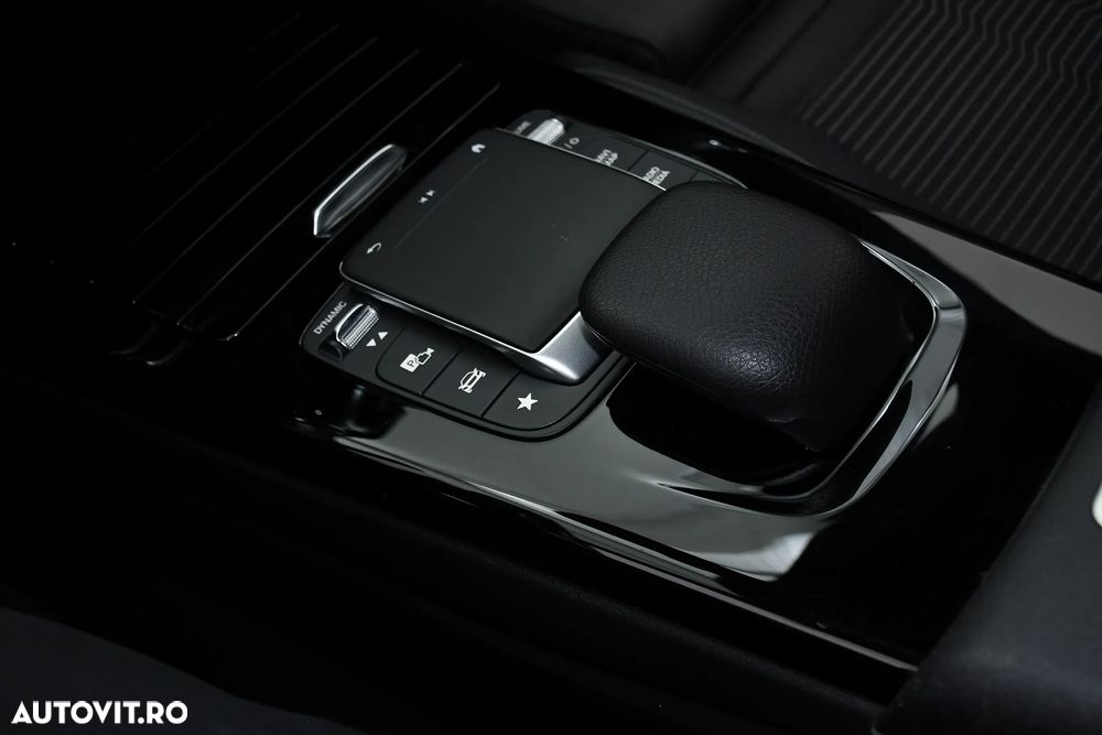 Mercedes-Benz CLA 200 - 34