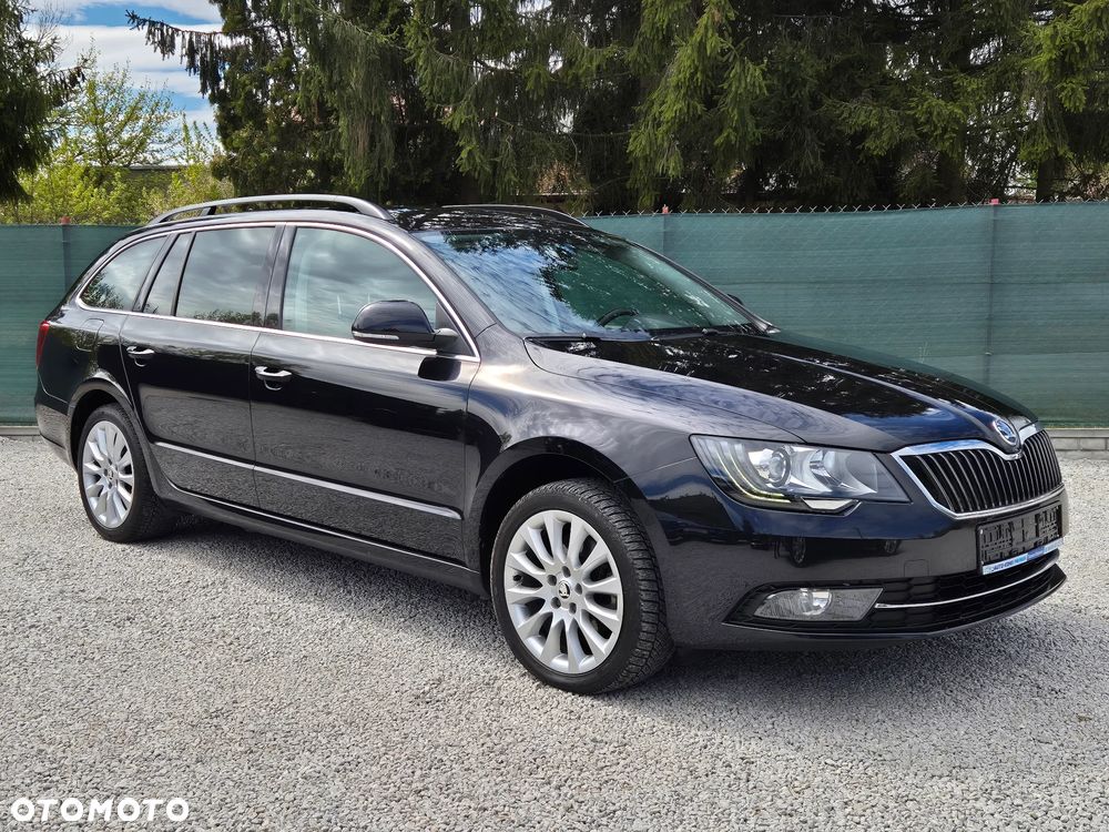 Skoda Superb 2.0 TDI PD DSG Elegance - 18