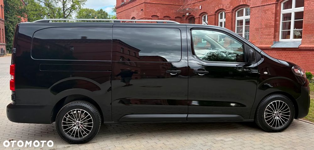 Opel Vivaro - 34