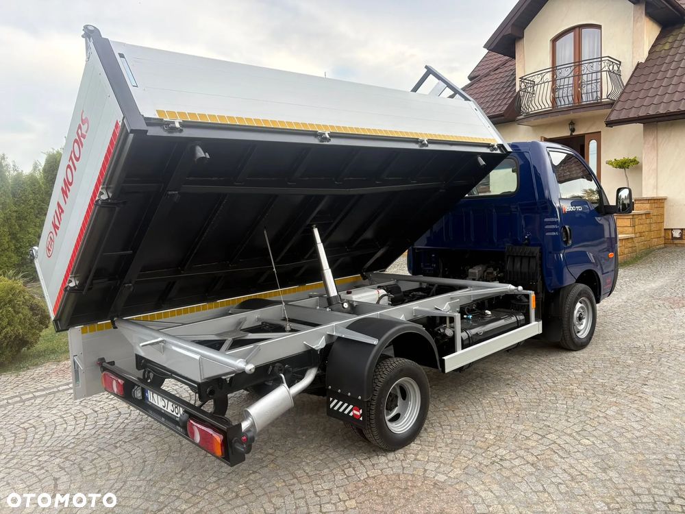 Kia K2500 - 36