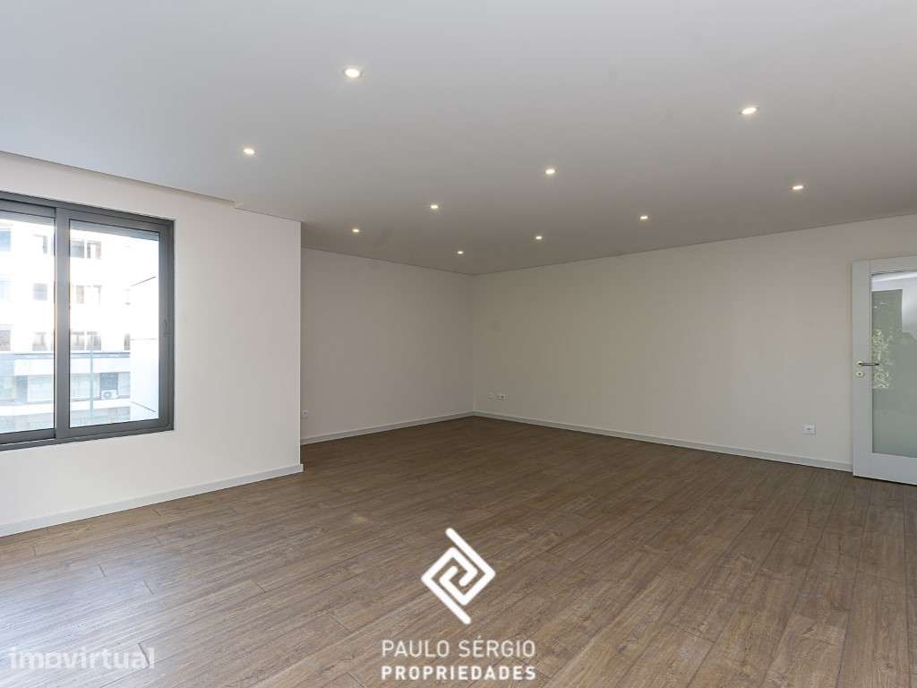 Fantástico apartamento T3 na Boavista, Porto - Grande imagem: 3/25