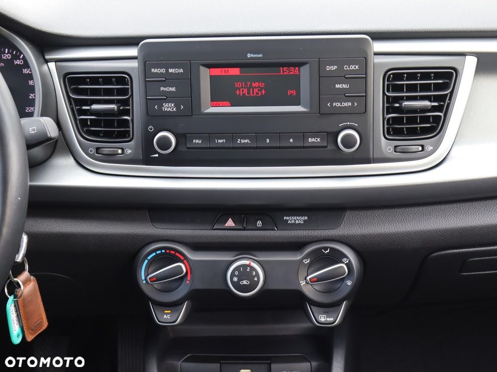 Kia Rio - 13
