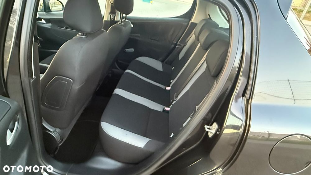 Peugeot 207 75 Urban Move - 13