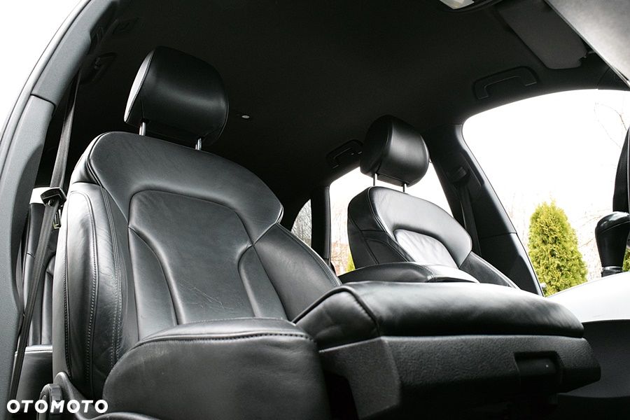 Audi Q5 3.2 FSI Quattro S tronic - 37