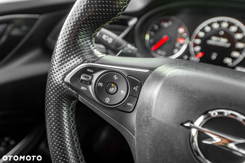 Opel Insignia 2.0 BiTurbo D 4x4 Automatik GSI - 27