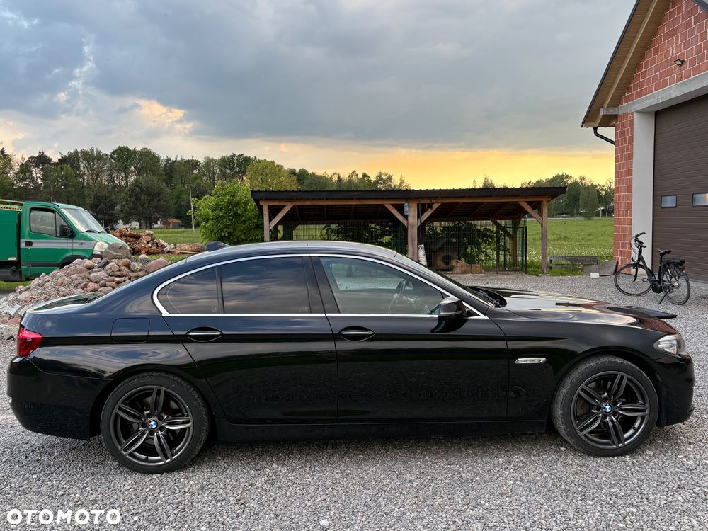 BMW Seria 5 520d Luxury Line - 8