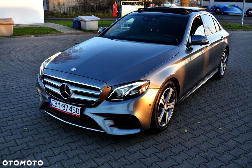 Mercedes-Benz Klasa E 250 9G-TRONIC AMG Line - 1