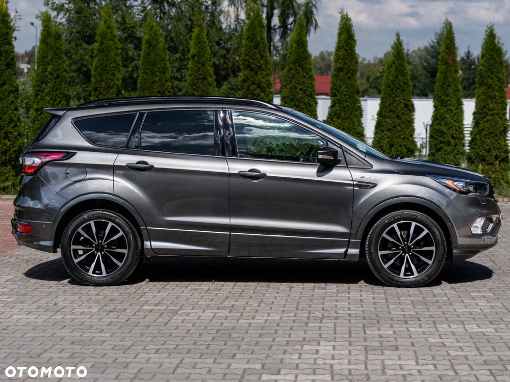 Ford Kuga 2.0 TDCi FWD ST-Line - 4