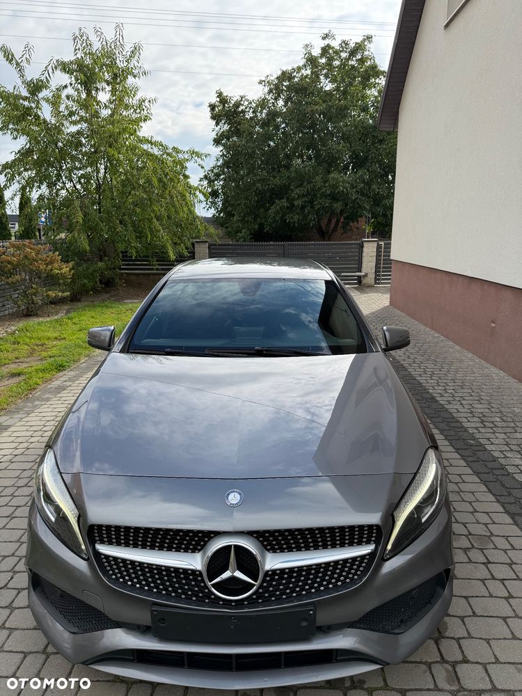 Mercedes-Benz Klasa A 180 7G-DCT AMG Line - 1
