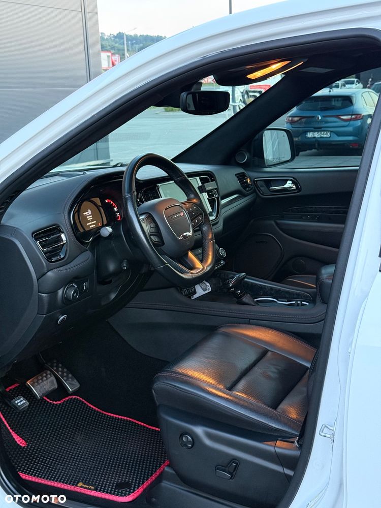 Dodge Durango 5.7 R/T - 24