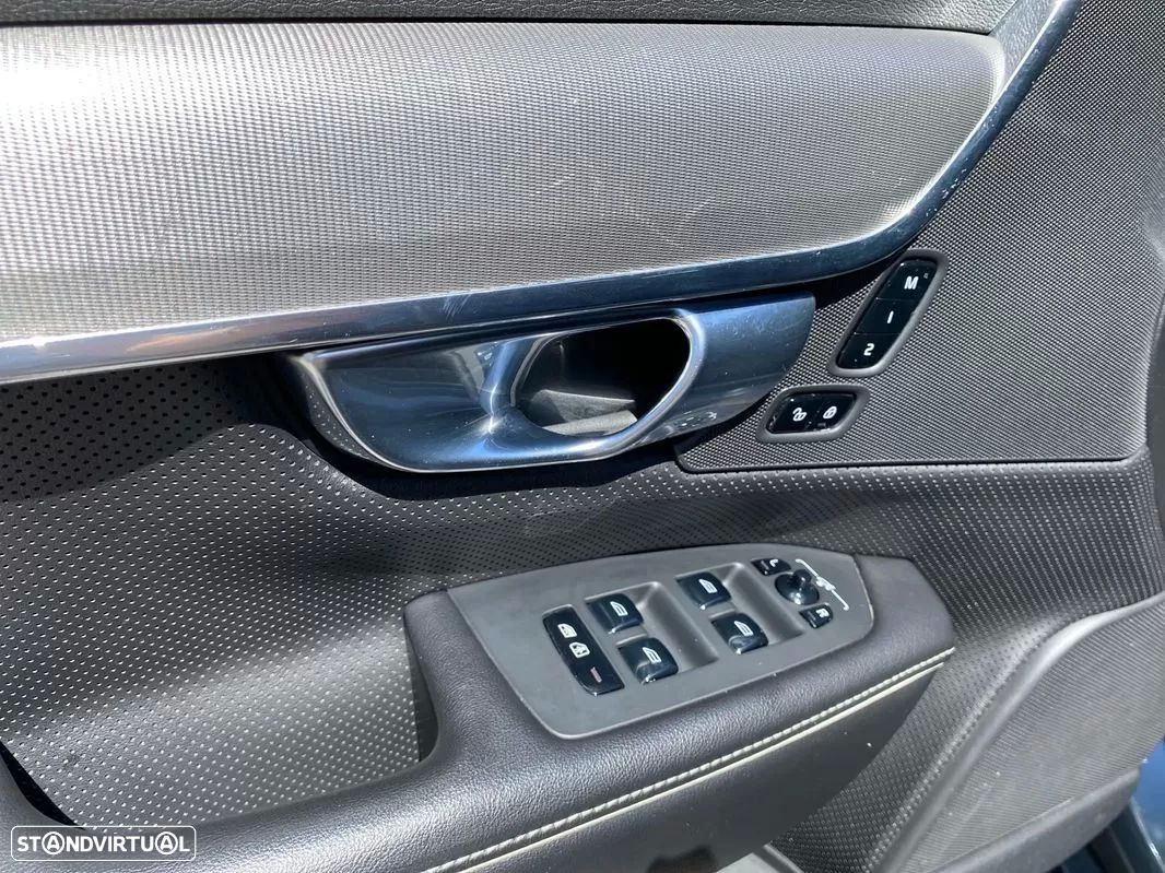 Volvo S90 2.0 D4 R-Design Geartronic - 22