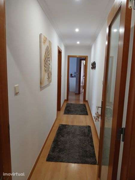 Vende-se T2 Vialonga - Grande imagem: 2/8