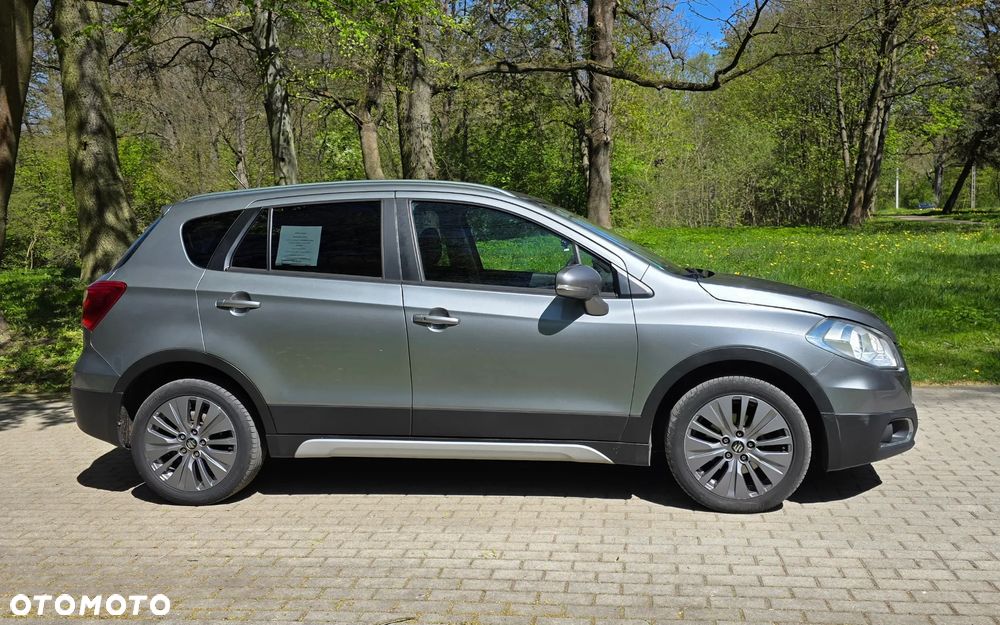 Suzuki SX4 S-Cross 1.6 DDiS TCSS 4x4 Comfort+ - 9