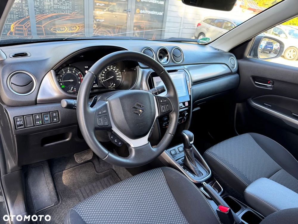 Suzuki Vitara - 21