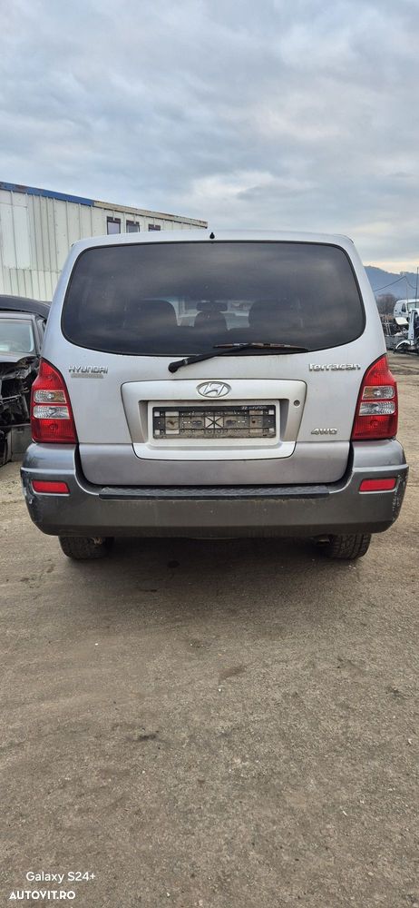 Tapițerie interior bord Hyundai Terracan  2.9 CRDI an fabricatie 2005 - 6