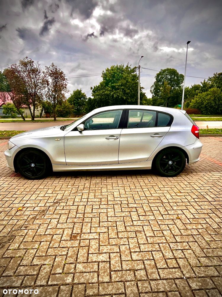 BMW Seria 1 118d - 4