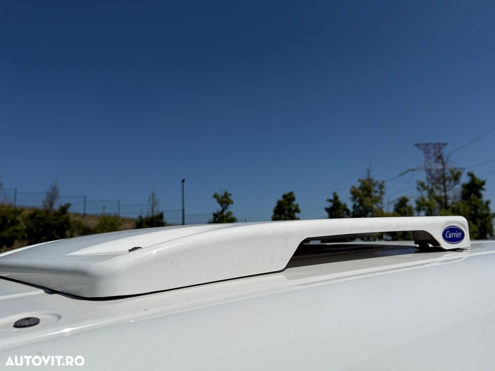 Volkswagen Caddy Maxi 2.0 TDI DSG - 23