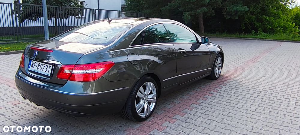 Mercedes-Benz Klasa E - 6