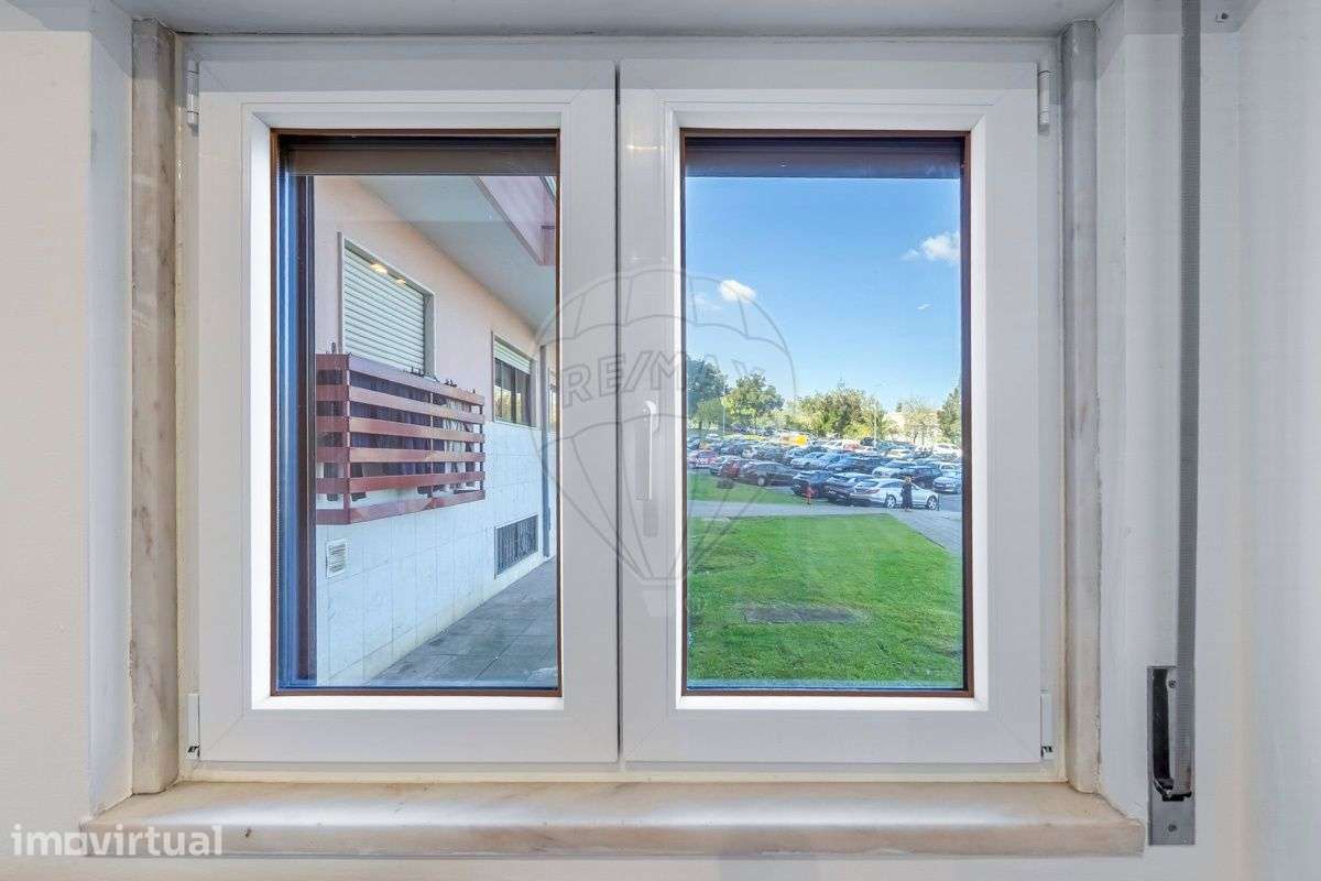Apartamento T1 para arrendamento - Grande imagem: 2/16
