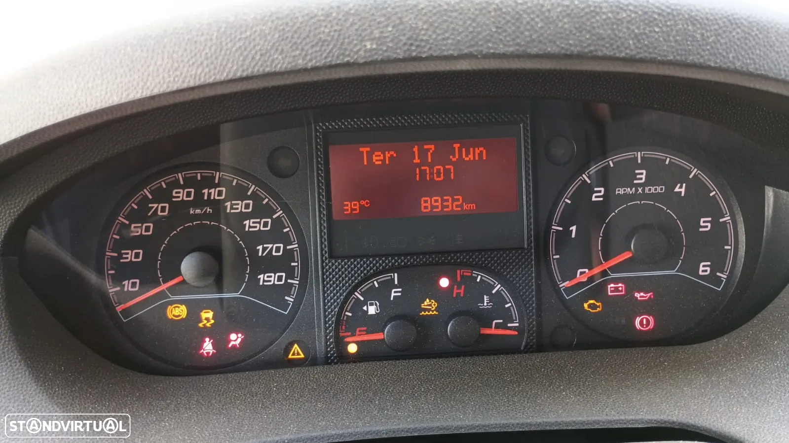 Peugeot Boxer 2.2 BlueHDi 335 L2 CD - 6