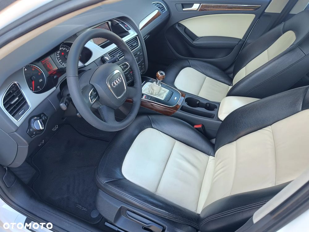 Audi A4 Limousine 2.0 TDI DPF - 15