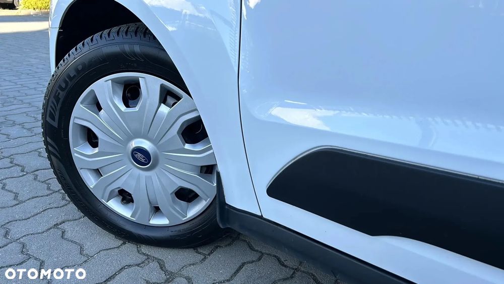 Ford Transit Connect - 31