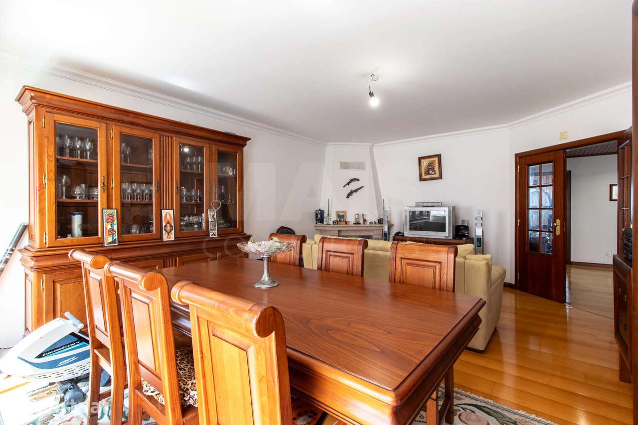 Apartamento T2 | Avenida de Fitares  - Rinchoa – Rio de Mouro - Sintra - Grande imagem: 2/14