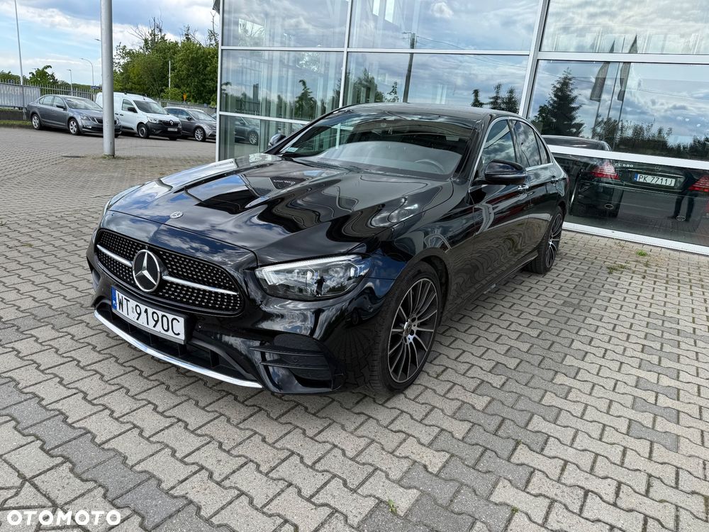 Mercedes-Benz Klasa E 220 d 4-Matic AMG - 22
