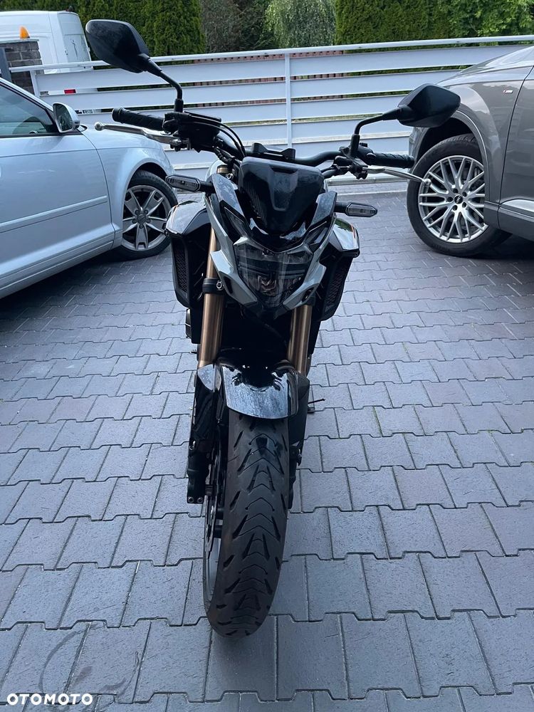 Honda CB - 4