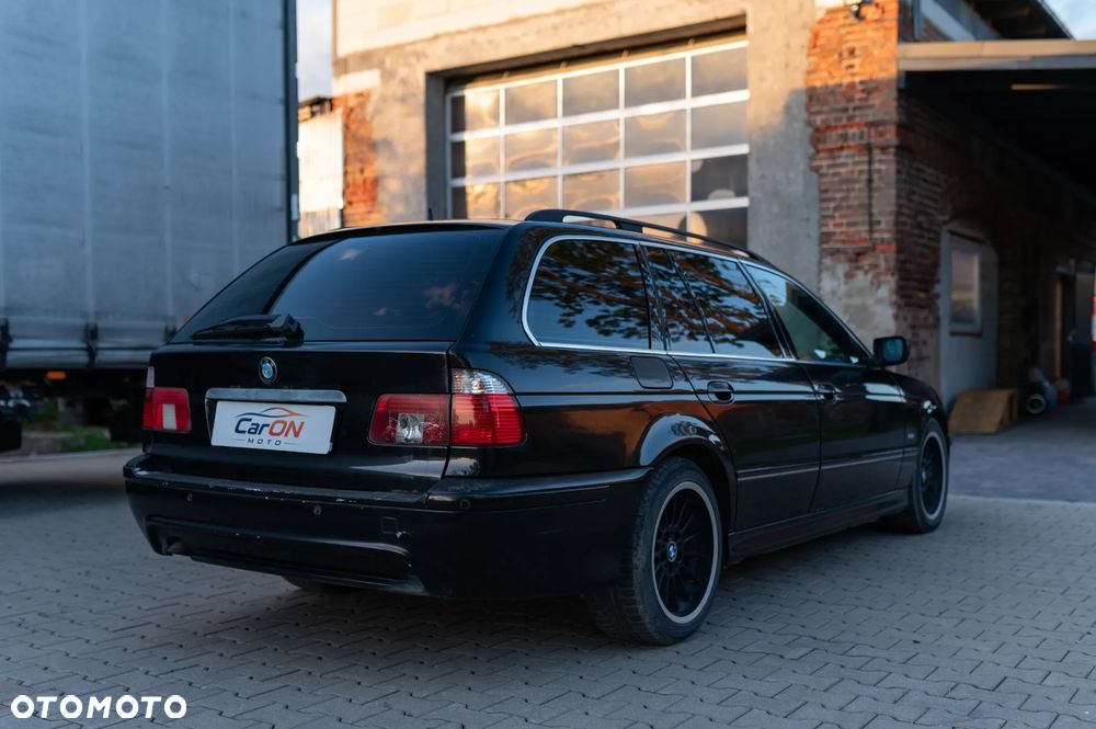 BMW Seria 5 - 16