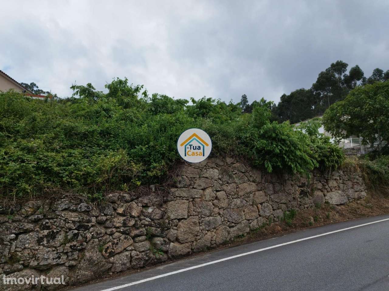 Venda de Moradia (em estado de ruína) em Jesufrei, Famalicão, com a ár - Grande imagem: 5/20